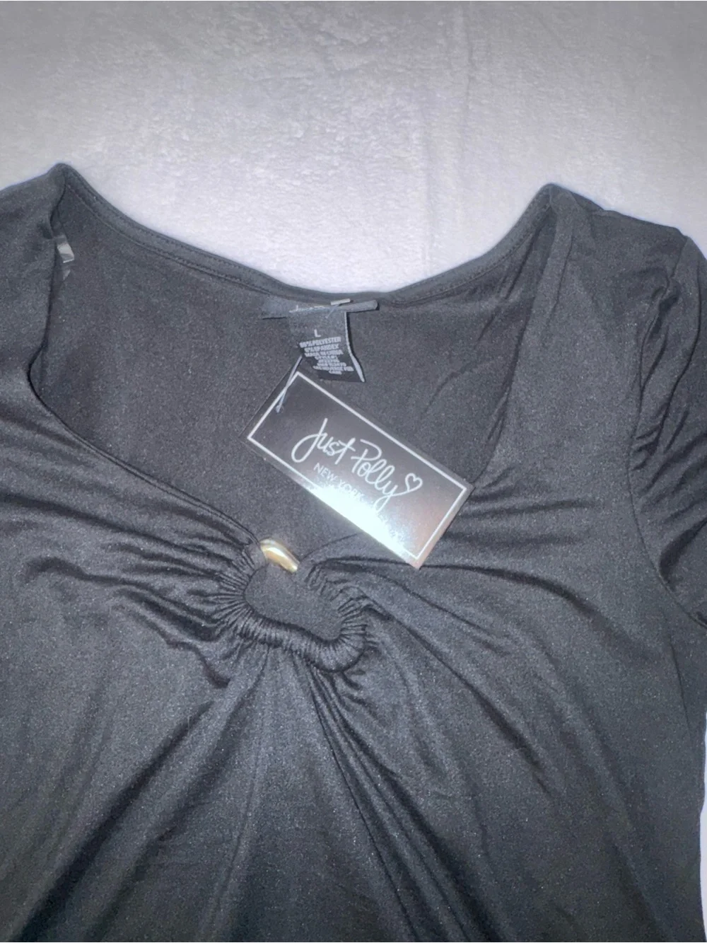 Just Polly Black Ruched Ring Front Stretch Top NWT Large - Picture 5 of 10